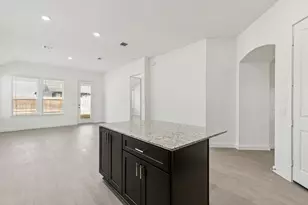 6707 Alejandro Pl, Baytown, TX 77523 - Photo 7