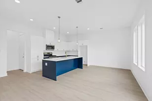 10098 Serrano Pk Dr, Houston, TX 77075 - Photo 9