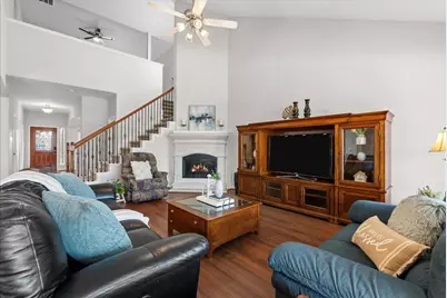 826 Arlington Pointe Drive, League City, TX 77573 - Photo 9