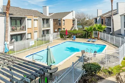 3220 69th Street #F5, Galveston, TX 77551 - Photo 29