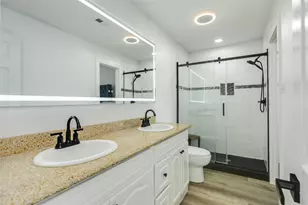 3220 69th St, Galveston, TX 77551 - Photo 25