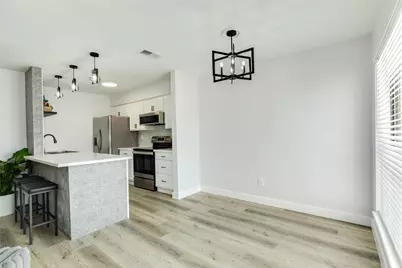 3220 69th Street #F5, Galveston, TX 77551 - Photo 9