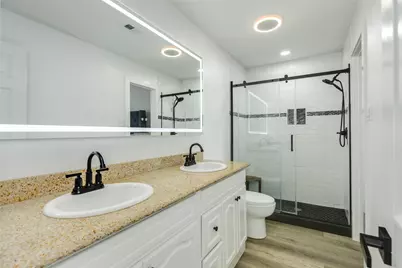 3220 69th Street #F5, Galveston, TX 77551 - Photo 17