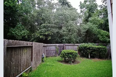 13051 Iris Garden Lane, Houston, TX 77044 - Photo 13