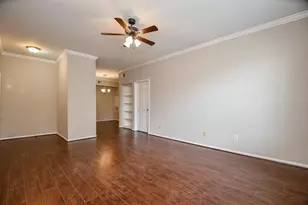2255 Braeswood Park Dr, Houston, TX 77030 - Photo 3