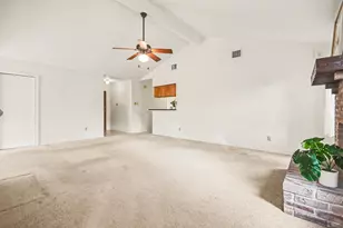 482 Lost Rock Dr, Houston, TX 77598 - Photo 9