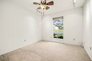 482 Lost Rock Dr, Houston, TX 77598 - Photo 21