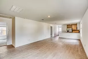 15231 Abella Dr, Conroe, TX 77316 - Photo 5