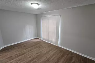591 Spruce Dr, Conroe, TX 77302 - Photo 7