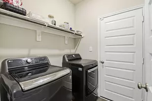 8434 Beacon Bay Cir, Baytown, TX 77523 - Photo 27