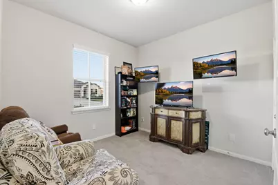 8434 Beacon Bay Circle, Baytown, TX 77523 - Photo 35