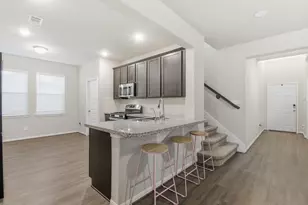 8434 Beacon Bay Cir, Baytown, TX 77523 - Photo 17