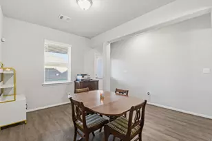 8434 Beacon Bay Cir, Baytown, TX 77523 - Photo 13