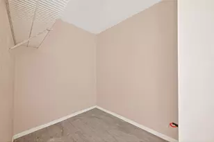 9350 Country Creek Dr, Houston, TX 77036 - Photo 35