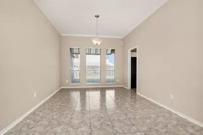 11 Crestview Trail, Houston, TX 77082 - Photo 5