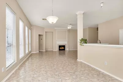 11 Crestview Trail, Houston, TX 77082 - Photo 11