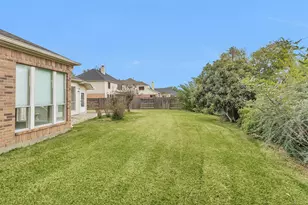 11 Crestview Trail, Houston, TX 77082 - Photo 29