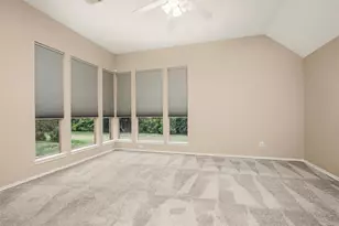 11 Crestview Trail, Houston, TX 77082 - Photo 19