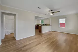 494 Merritt St, Dayton, TX 77535 - Photo 3