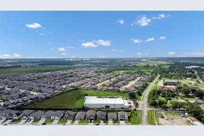 14506 Tundra Swan Drive, Houston, TX 77049 - Photo 37