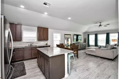 14506 Tundra Swan Drive, Houston, TX 77049 - Photo 5