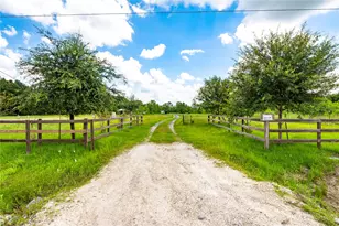 164 County Rd 676, Dayton, TX 77535 - Photo 1