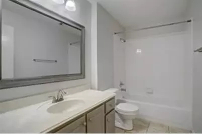 1304 Robin Street, Houston, TX 77019 - Photo 9