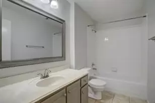 1304 Robin St, Houston, TX 77019 - Photo 9