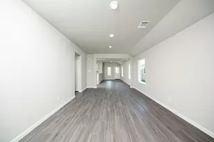 2532 Hawks Eye Dr, Conroe, TX 77301 - Photo 3