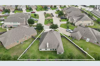 8914 Hummingbird Glen Court, Tomball, TX 77375 - Photo 37