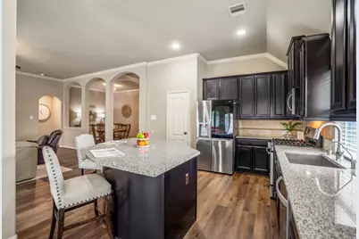 8914 Hummingbird Glen Court, Tomball, TX 77375 - Photo 5