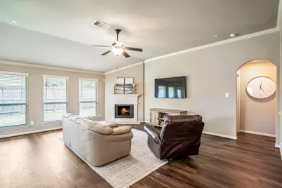 8914 Hummingbird Glen Court, Tomball, TX 77375 - Photo 3