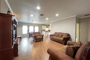 3206 Druid St, Houston, TX 77091 - Photo 5