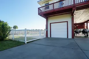 16619 Bayfront Dr, Jamaica Beach, TX 77554 - Photo 37