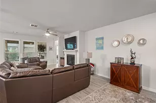 305 Royal Lily Trl, Montgomery, TX 77316 - Photo 11