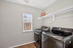 2906 Grand Shore Ct, League City, TX 77573 - Photo 21