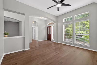 2906 Grand Shore Court, League City, TX 77573 - Photo 9