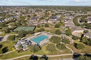 2906 Grand Shore Ct, League City, TX 77573 - Photo 43