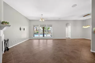 2906 Grand Shore Ct, League City, TX 77573 - Photo 15