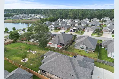 320 Red Maple Lane, Conroe, TX 77304 - Photo 35