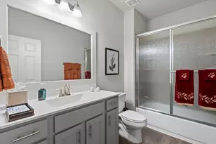 320 Red Maple Ln, Conroe, TX 77304 - Photo 21