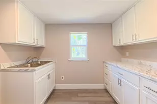 6410 Carver Rd, Houston, TX 77091 - Photo 7