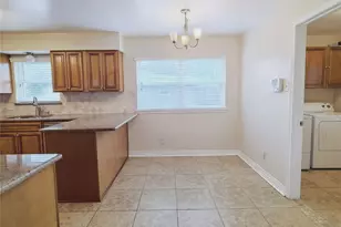 5118 Lymbar Dr, Houston, TX 77096 - Photo 11