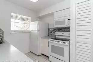 714 Woodrow St, Houston, TX 77006 - Photo 3