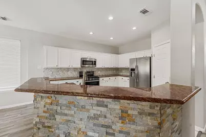 2322 Meadow Briar Drive, Sugar Land, TX 77498 - Photo 11