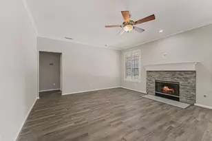 2322 Meadow Briar Dr, Sugar Land, TX 77498 - Photo 13