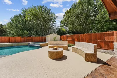2322 Meadow Briar Drive, Sugar Land, TX 77498 - Photo 7