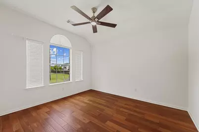 2322 Meadow Briar Drive, Sugar Land, TX 77498 - Photo 23