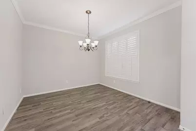 2322 Meadow Briar Drive, Sugar Land, TX 77498 - Photo 27