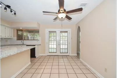 1643 Beaconshire Road, Houston, TX 77077 - Photo 11